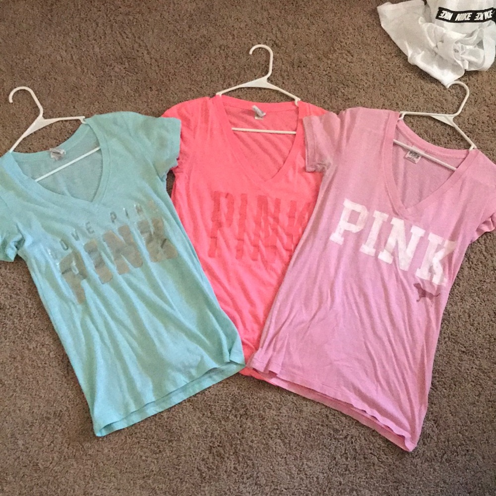 Victoria’s Secret PINK T-shirt’s